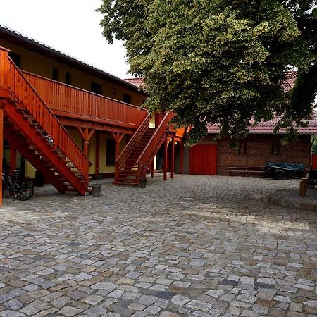 L&L Skaters Home Langenlipsdorf ภายนอก รูปภาพ
