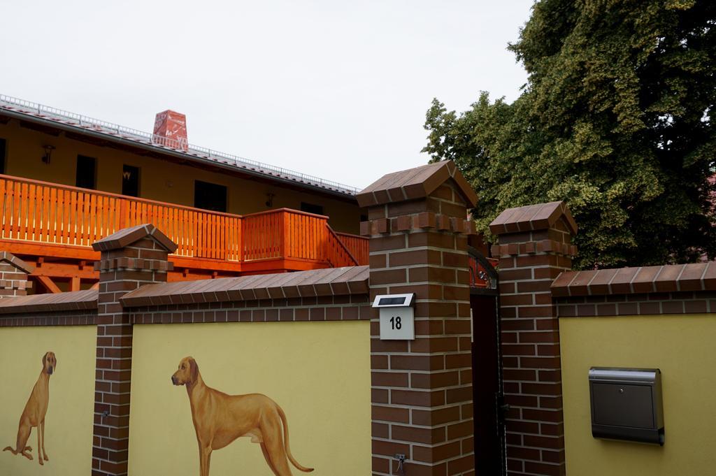 L&L Skaters Home Langenlipsdorf ภายนอก รูปภาพ