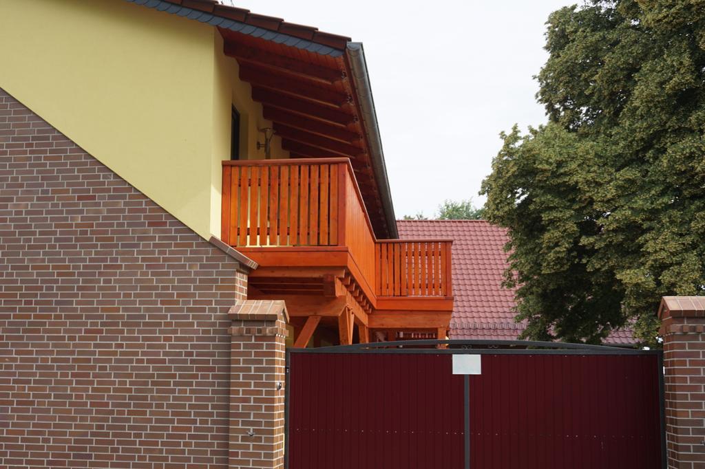 L&L Skaters Home Langenlipsdorf ภายนอก รูปภาพ